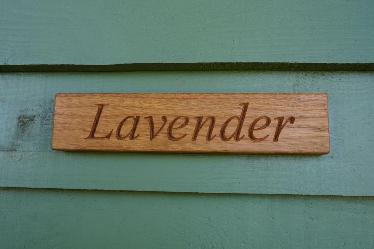 Гостевой дом Lavender Retreat With Private Hot Tub Upper Hulme Экстерьер фото