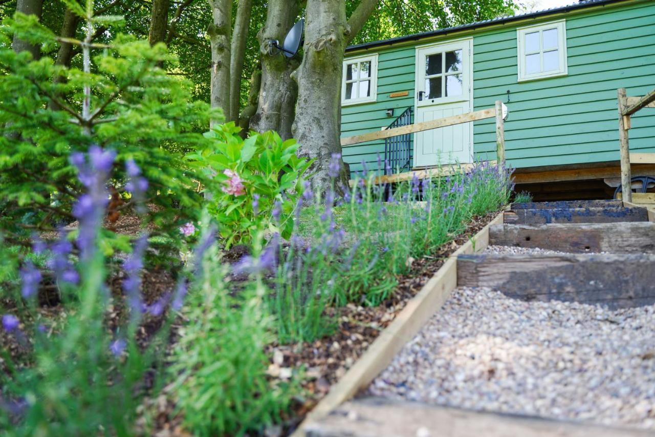 Гостевой дом Lavender Retreat With Private Hot Tub Upper Hulme Экстерьер фото